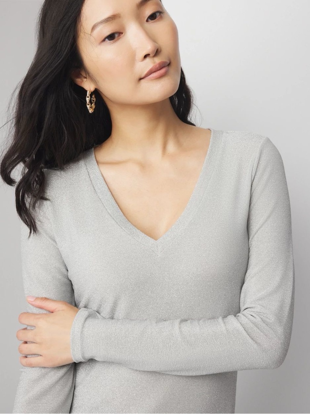 White House Black Market Silver V-Neck Sparkle Knit Top XL
